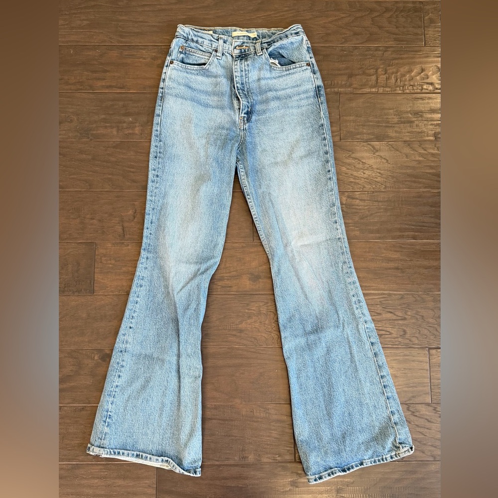 Levi’s 70’s High Flare